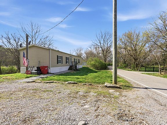 4th image of 415 L E Junction Rd