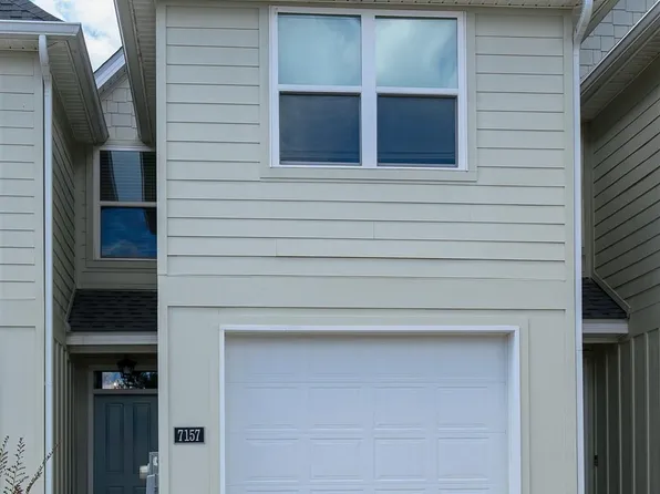 7157 Majestic Blvd, Navarre, FL 32566
