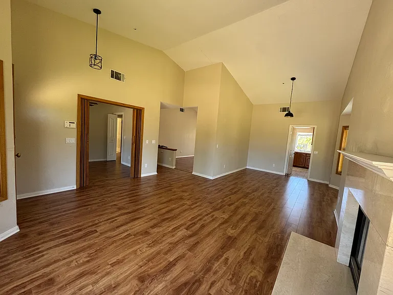 37550 Calle De Companero — Photo 26