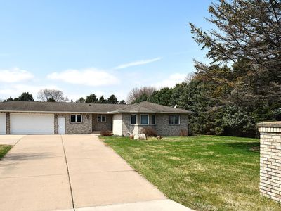 15825 Freeborn Ave, Hastings, MN, 55033
