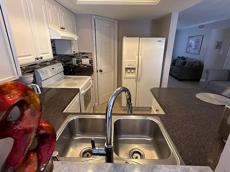 4158 S Tamiami Trl #L1 — Photo 18