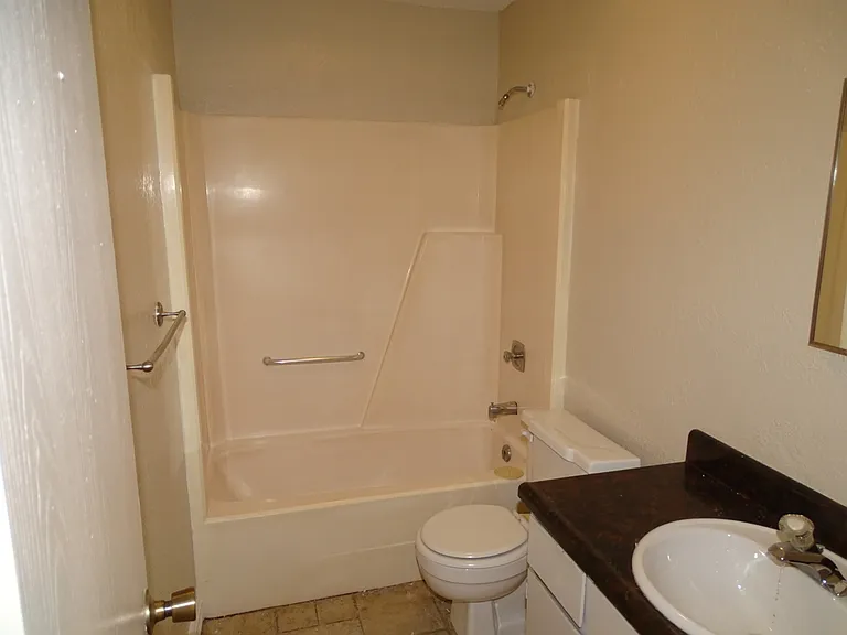 485 W 150th St S #1 — Photo 11