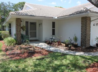 5832 Garden Lakes Dr, Bradenton, FL 34203