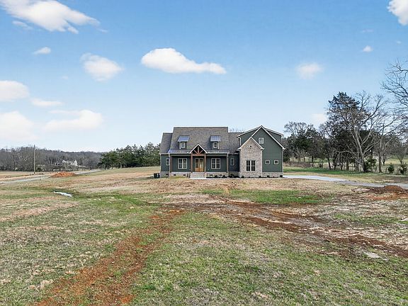 5th image of 8187 Cainsville Rd