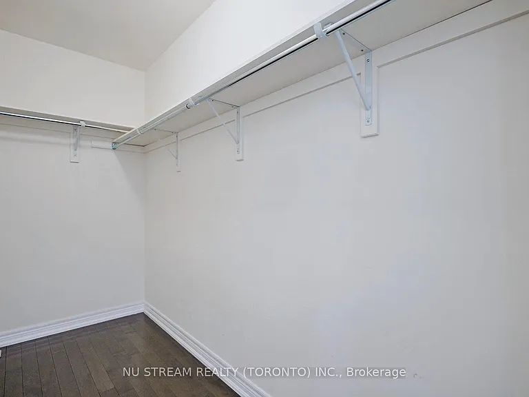 73 Serano Cres — Photo 23