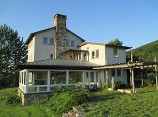 100 Tower View Dr, Hot Springs, VA 24445