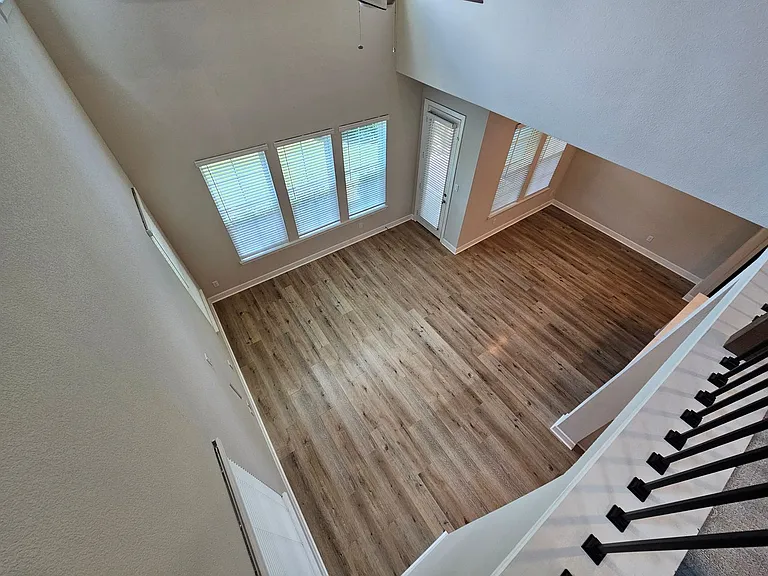 8045 Emerald Rock Dr — Photo 18