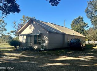 27 R F Hardison Rd, Humboldt, TN 38343