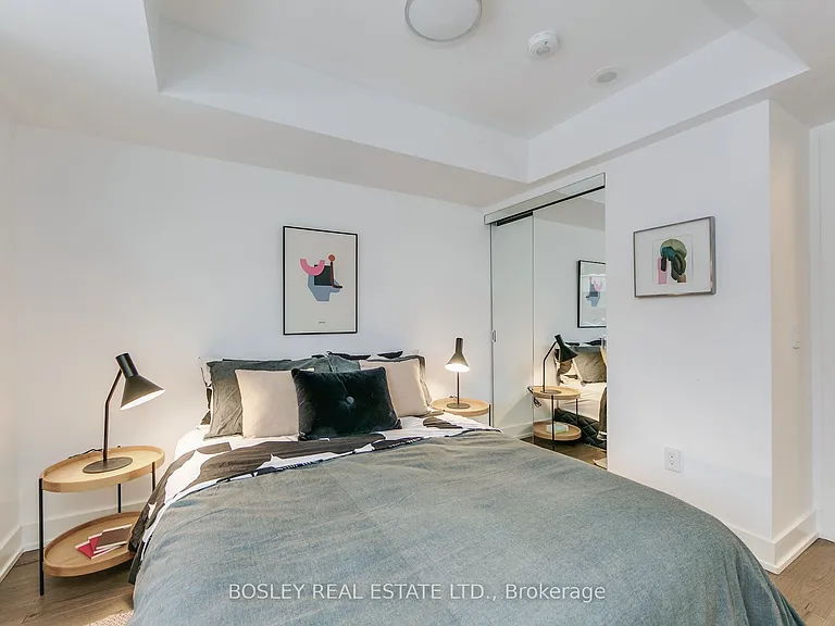 80 Vanauley St #Townhouse 112 — Photo 32