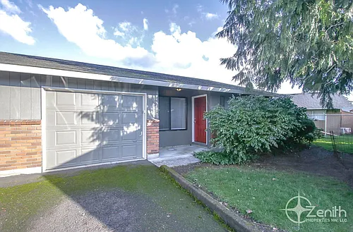 3017 NE Whitman Ave Photo 1