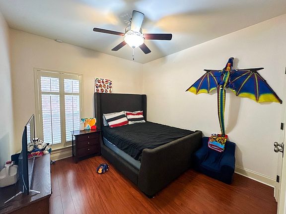 5th image of 645 Summer Breeze Dr