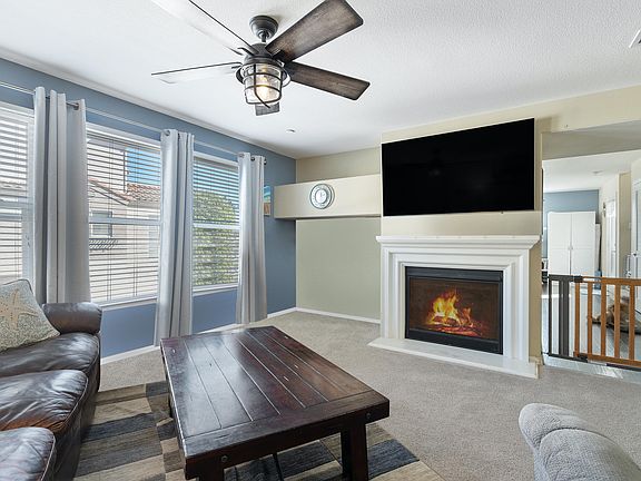3rd image of 11190 Snapdragon St