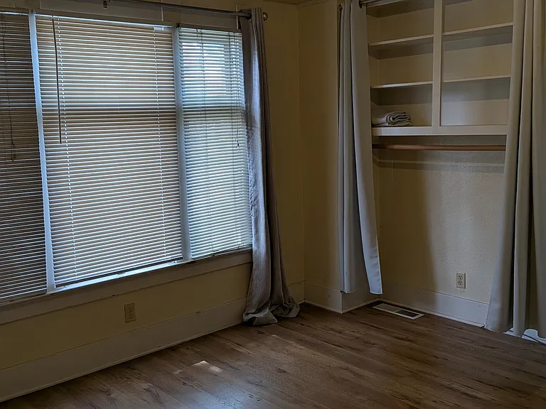 Large front bedroom