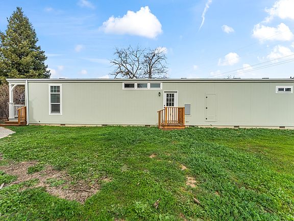 3rd image of 1822 Nestorita Way Unit 2
