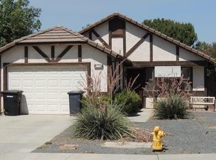 1007 Ivy St, Hemet, CA 92545