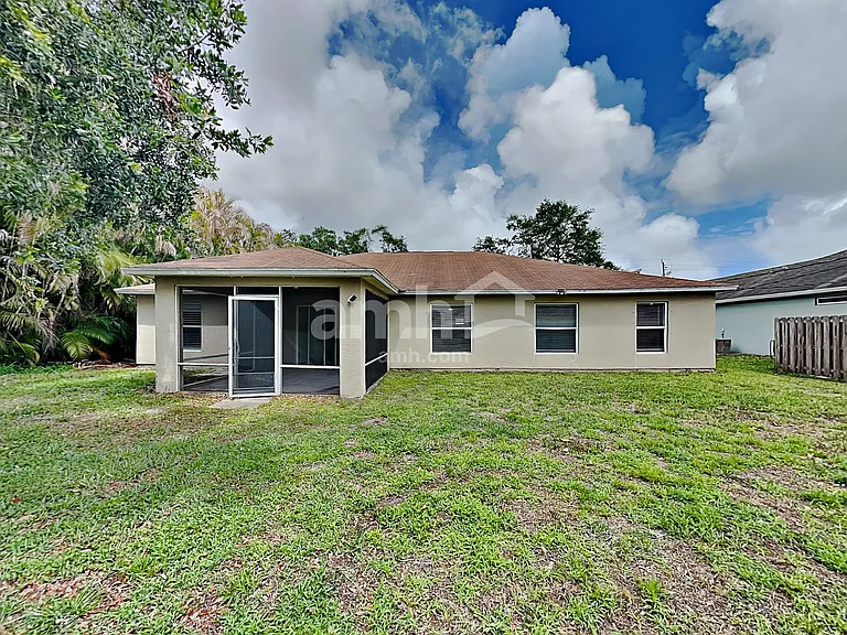 1234 SW Alesio Ln — Photo 22