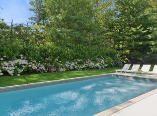 1039 Springs Fireplace Rd, East Hampton, NY 11937