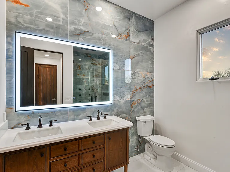 Upstairs Bathroom