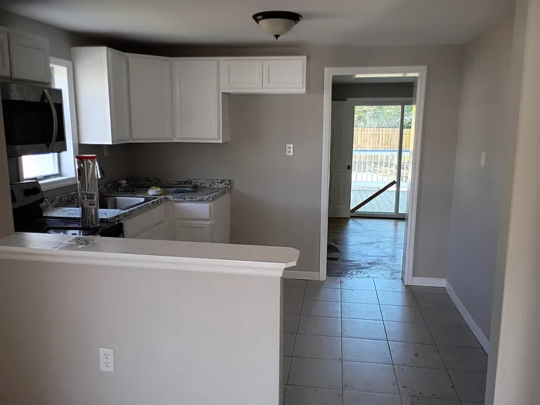 814 Allen Ave — Photo 12