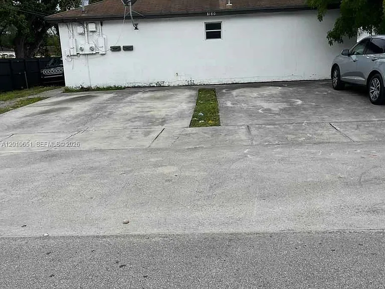 8180 NW 23rd Ave — Photo 1