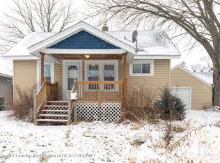 1105 Comfort St, Lansing, MI 48915