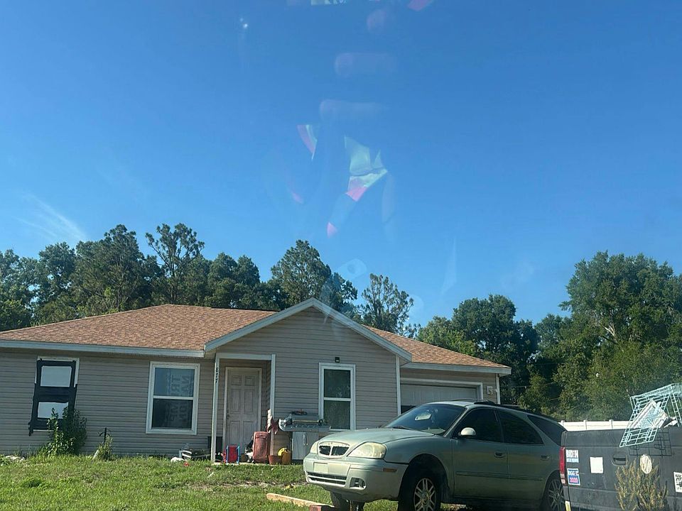 1st image of 877 NW 126th Ln