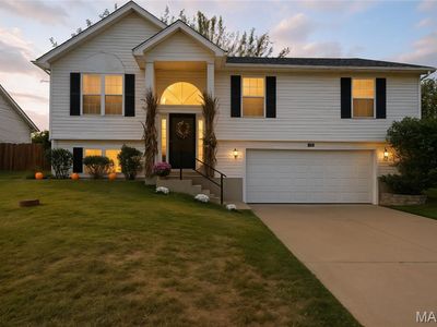 661 Santschi Dr, Herculaneum, MO, 63048