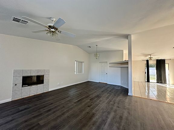 2nd image of 31775 Avenida Del Yermo
