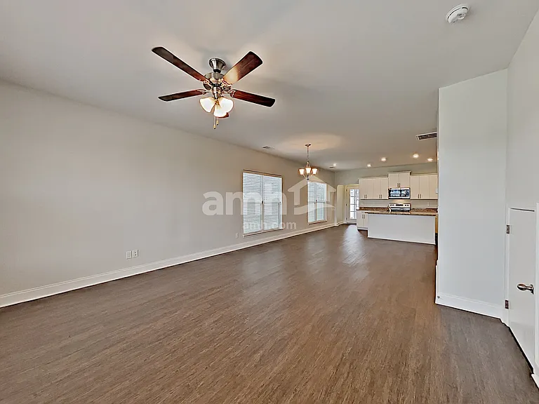 5502 Central Grove Sq — Photo 5