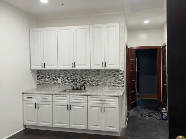 5203 S Paulina St #1, Chicago, IL 60609