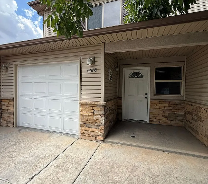651 1/2 Serenity Ln