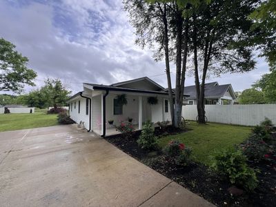513 E Main St, Waverly, TN, 37185