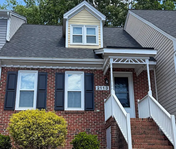 2113 Trailridge Ct — Photo 1
