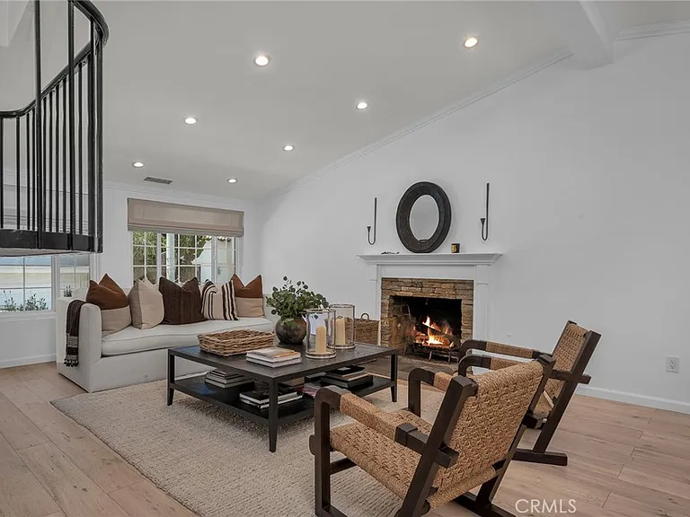 17152 Escalon Dr — Photo 5