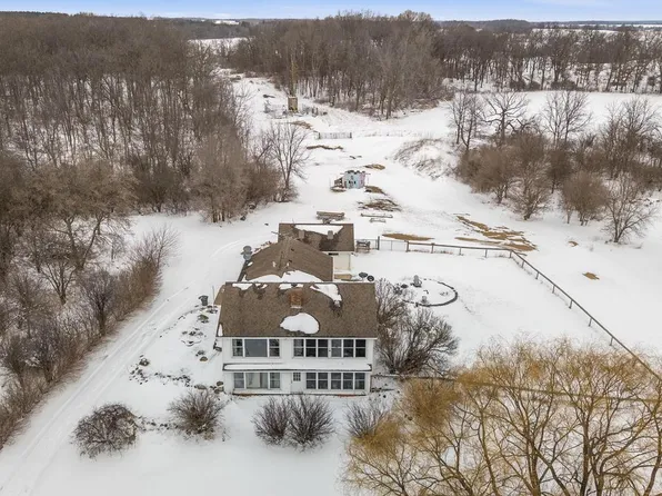 W8320 Springwood LANE, Delavan, WI 53115