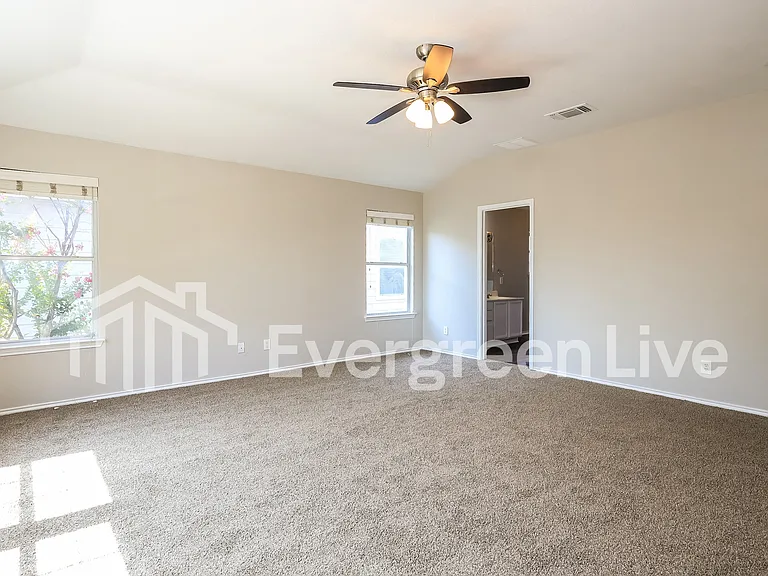 211 Roswell Cyn — Photo 9