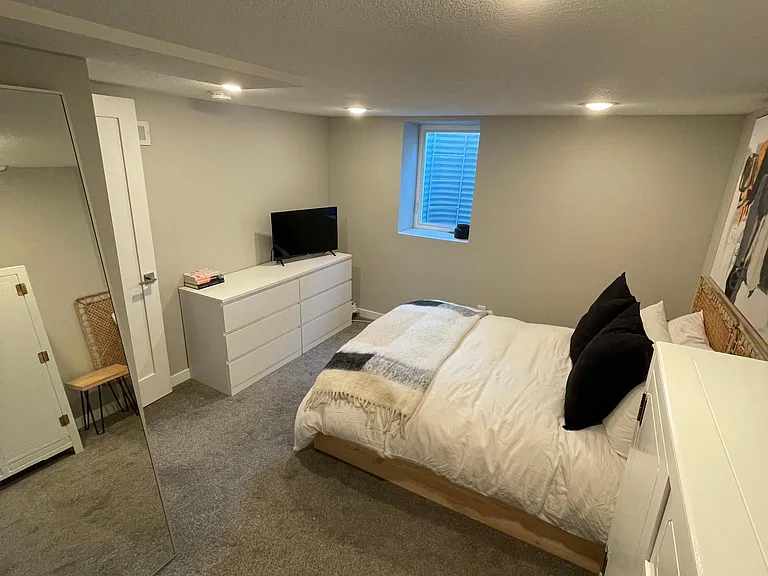 4070 Yosemite Ave S — Photo 30