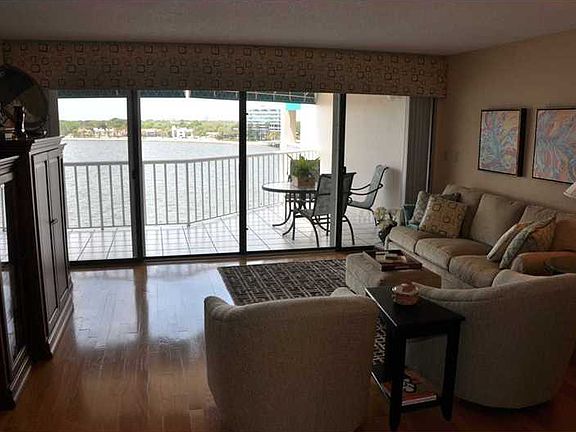3rd image of 2 Adalia Ave APT 703