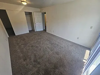 504 Jeanell Dr #22 — Photo 7