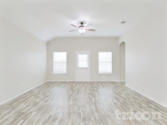 3rd image of 21451 Sullivan Forest Dr