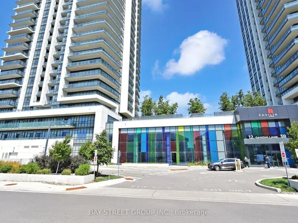 12 Gandhi Ln #2215, Markham, ON L3T 0G4