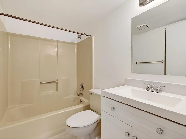 351 Club Cir #101 — Photo 45