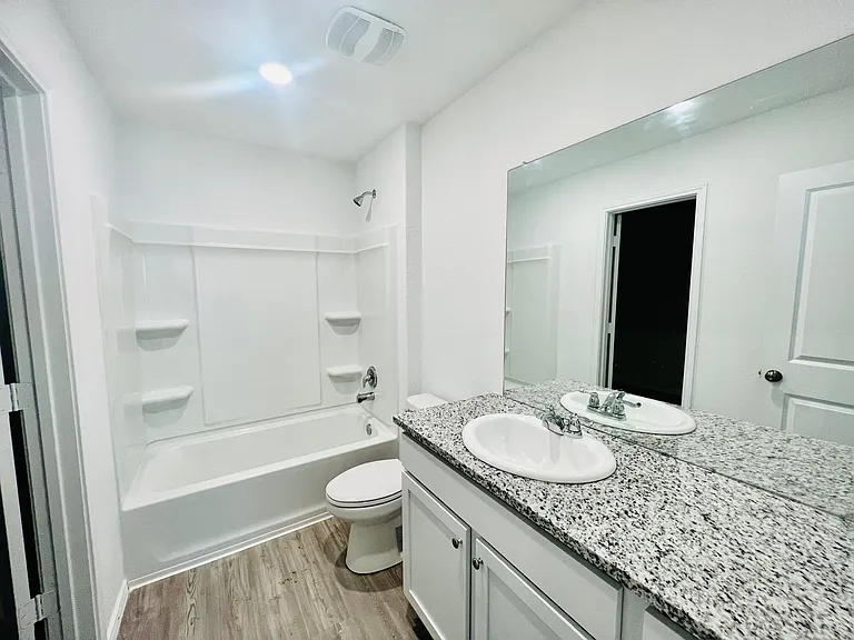 2906 Millican Dr — Photo 17