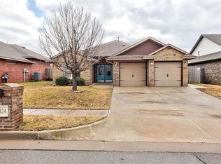8424 NW 142nd St, Oklahoma City, OK 73142