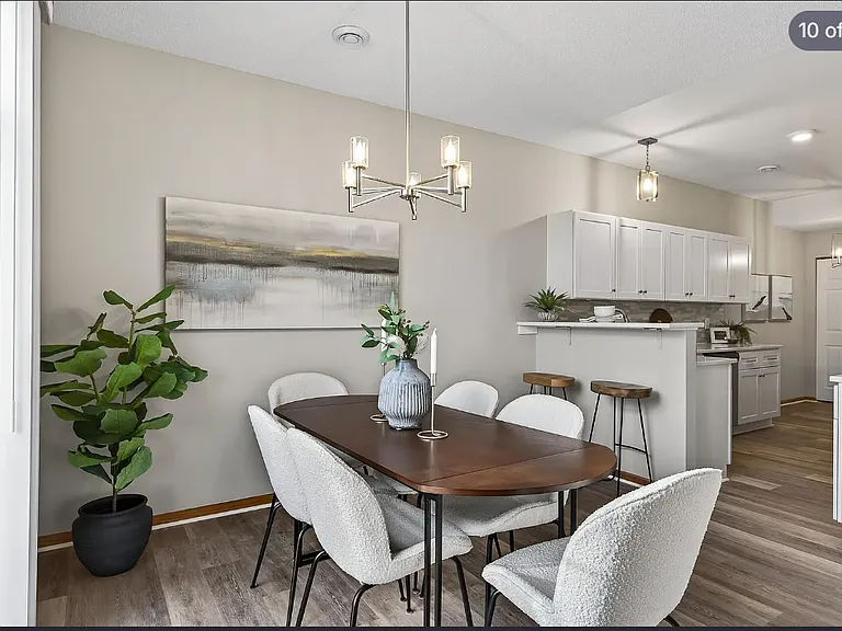 5055 Holly Ln N #4 — Photo 4