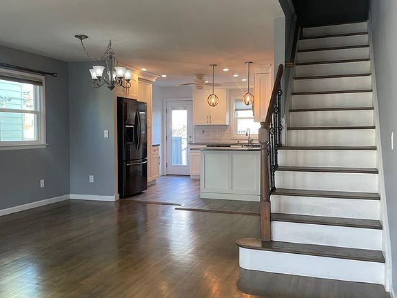 3rd image of 336 Milton Ave