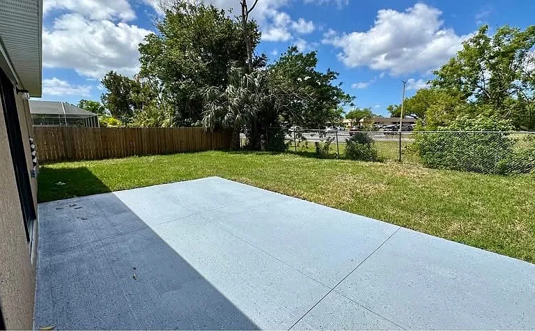 3310 SW 17th Pl #3310 — Photo 21