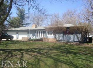 406 Samuel Dr, Le Roy, IL 61752