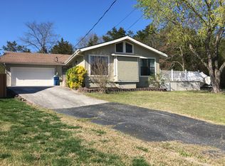 181 Sleepy Hollow Rd, Hollister, MO 65672