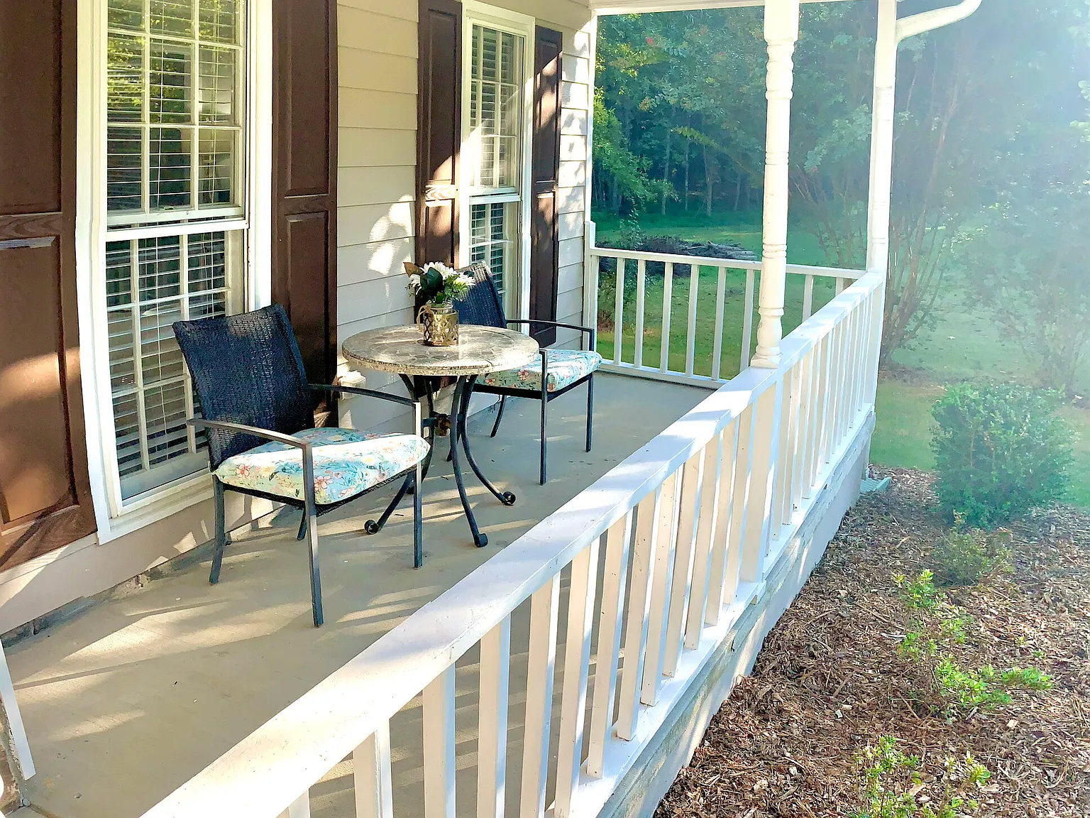 5 bed, 2.5 bath, 2822 sqft, $3,750 — Photo 2